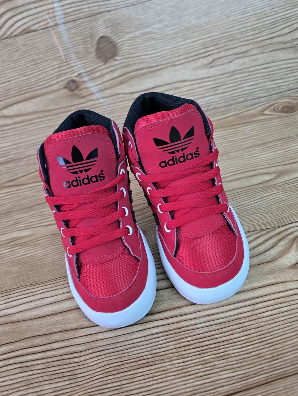 ADIDAS NEO Raleigh Sneakers - Picture 2 of 9